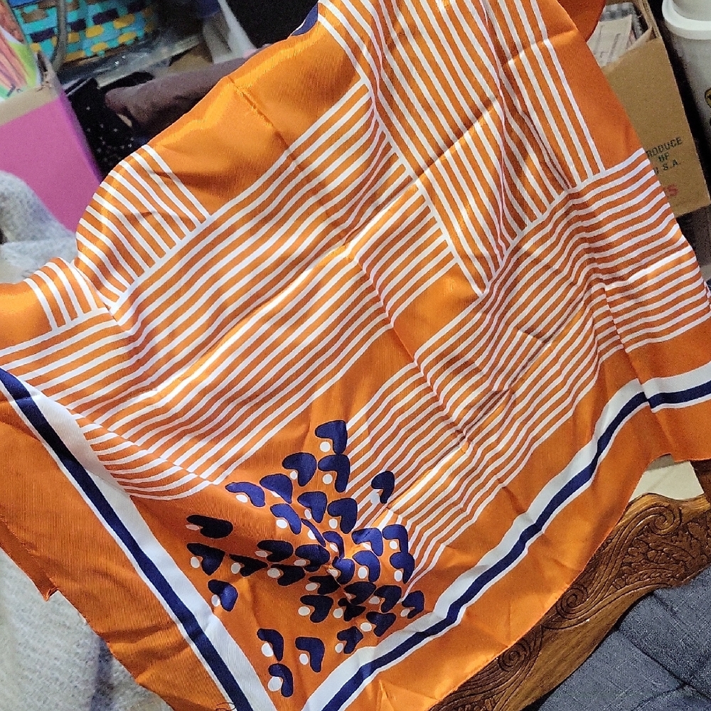 Monique Martin  Scarf ~Italy